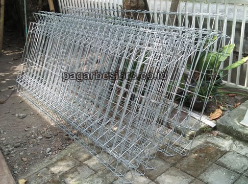 PAGAR BRC AGAM SOLUSI KEAMANAN ANDA