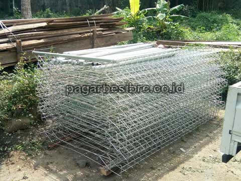 JUAL PAGAR BRC MANGGARAI TIMUR BERKUALITAS