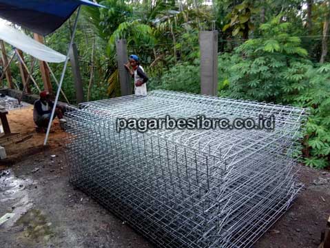 PAGAR BRC SINGKAWANG MURAH DAN TAHAN LAMA