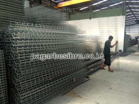 PRODUSEN PAGAR BRC LEMBATA HARGA MURAH
