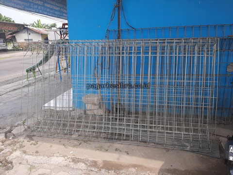 Pabrik Pagar BRC Kuningan 1