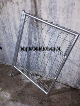 Pilihan Model Pintu Pagar BRC Untuk Rumah