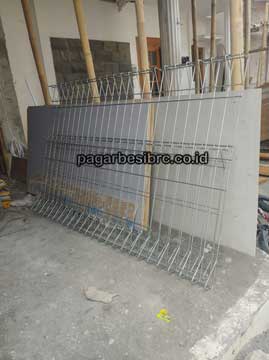 Harga Pagar BRC Terbaru Landak Murah